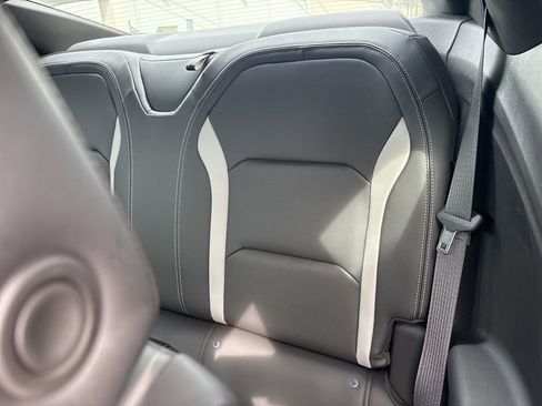 Used 2023 Chevrolet Camaro LT w/ Technology Package image 39