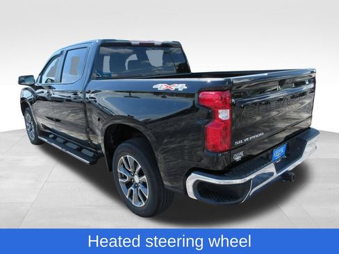 Certified 2022 Chevrolet Silverado 1500 LT AWD/4WD image 3
