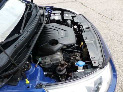 Used 2016 Hyundai Accent SE FWD image 17