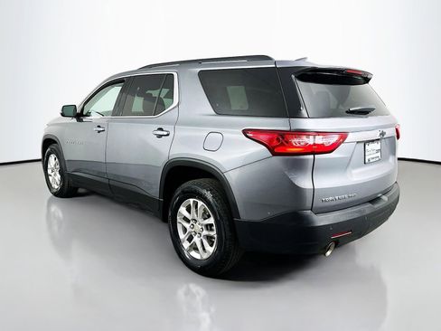 Used 2020 Chevrolet Traverse LT w/ LPO, Blackout Package image 6