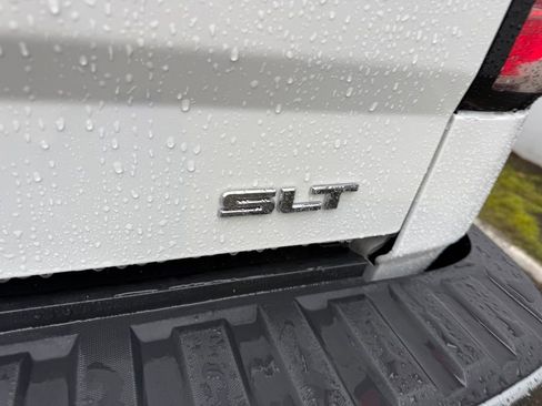 Used 2018 GMC Sierra 1500 SLT image 11