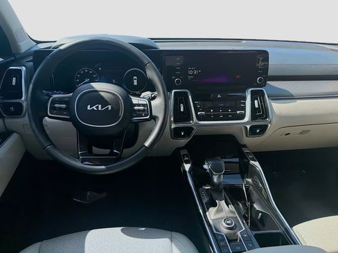 Used 2023 Kia Sorento SX FWD image 18