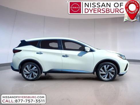 Used 2020 Nissan Murano SL w/ Cargo Package FWD image 2