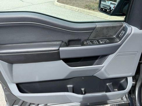 Used 2025 Ford F150 XLT w/ Equipment Group 301A Standard image 13