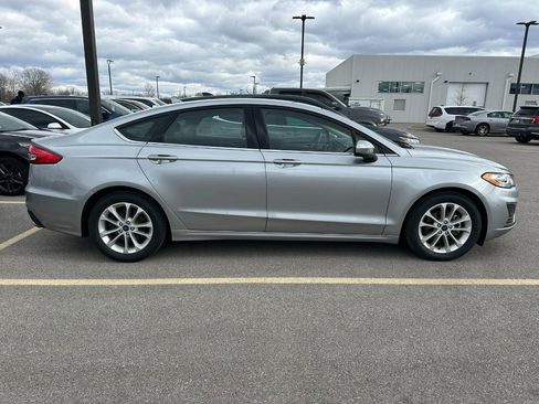 Used 2020 Ford Fusion SE image 14