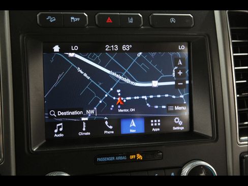 Used 2019 Ford Expedition XLT w/ Equipment Group 202A AWD/4WD image 14