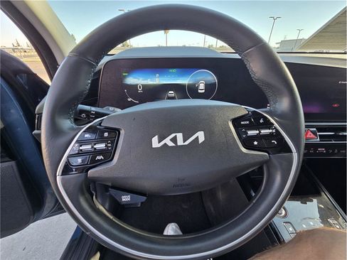 Used 2023 Kia Niro Wind FWD image 15