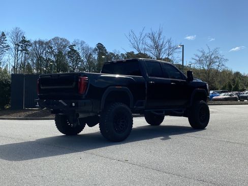 Used 2025 GMC Sierra 2500 SLT w/ SLT Convenience Package image 3