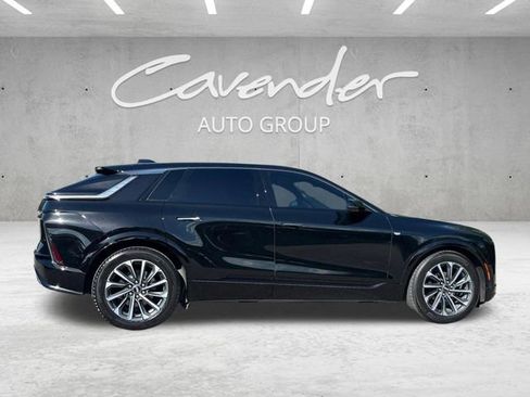 Used 2024 Cadillac Lyriq Sport w/ LPO, Floor Liner Package AWD/4WD image 21