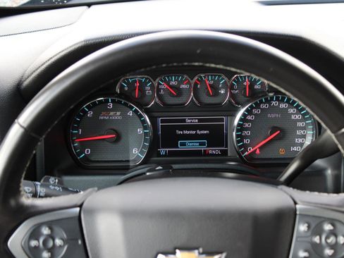 Used 2018 Chevrolet Silverado 1500 LT w/ All Star Edition image 8