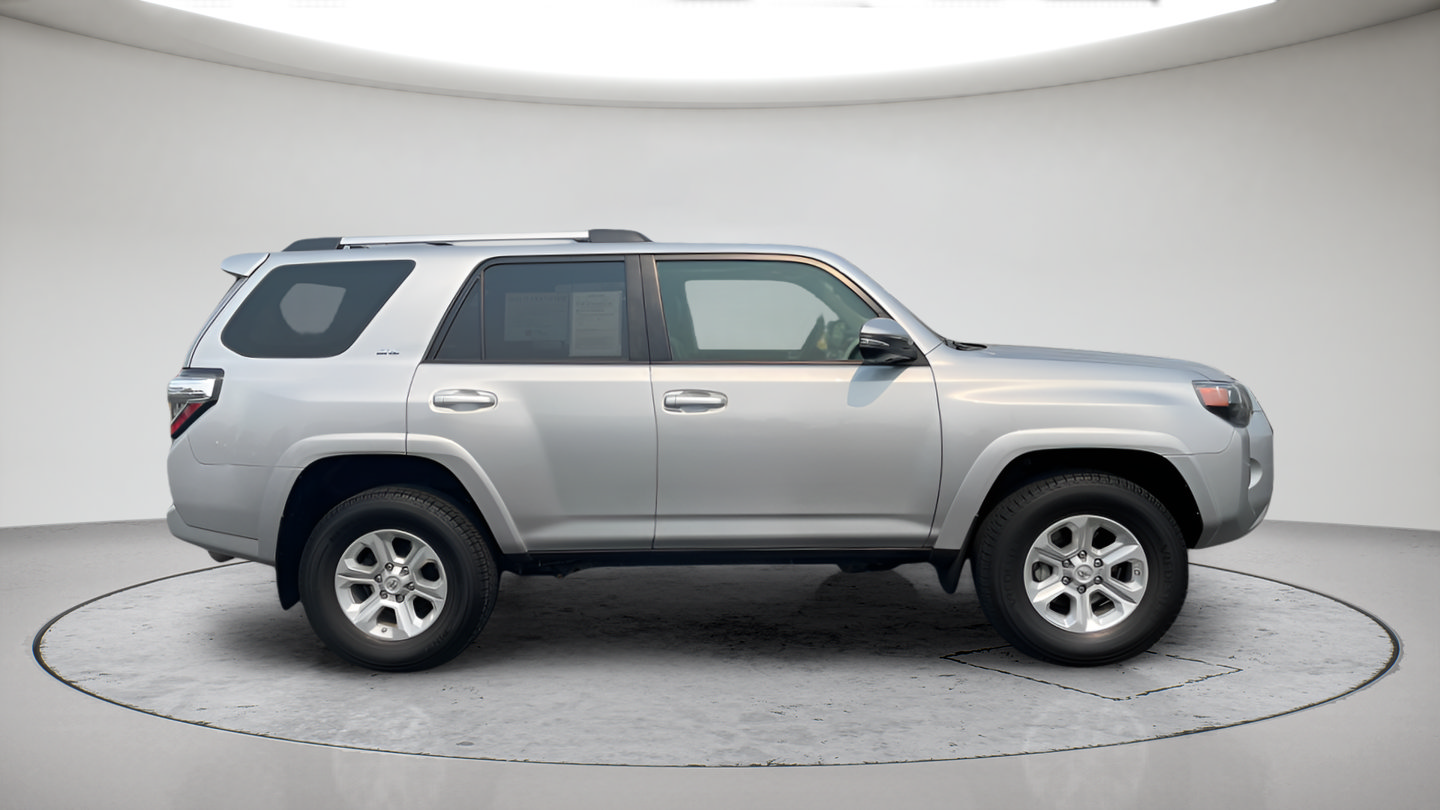 Certified 2021 Toyota 4Runner SR5 Premium w/ Moonroof Package AWD/4WD image 4