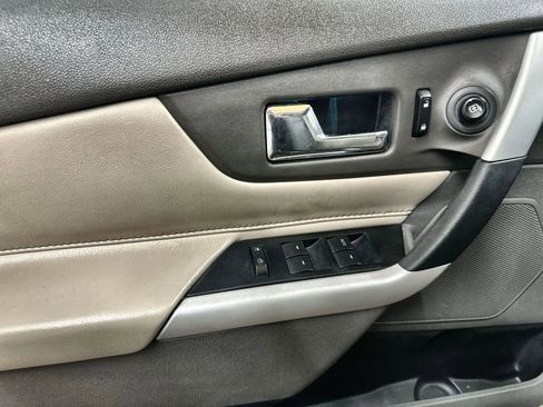 Used 2013 Ford Edge Limited FWD image 15