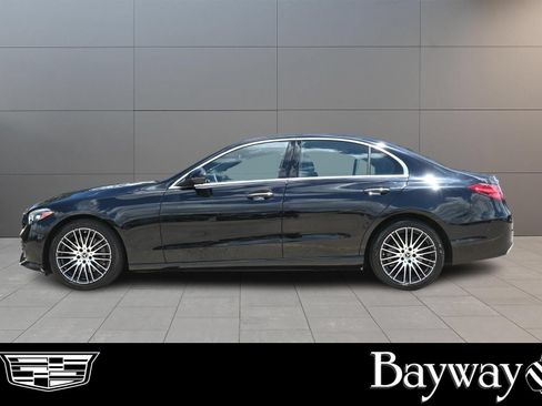 Used 2025 Mercedes-Benz C 300 Sedan image 5