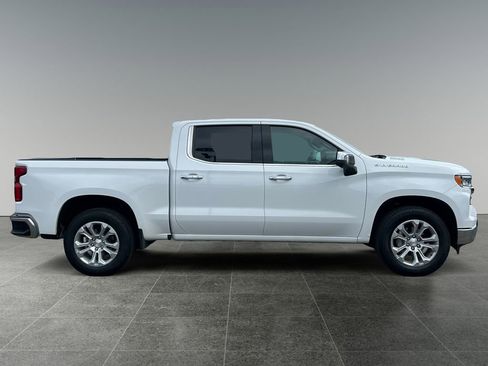 Used 2025 Chevrolet Silverado 1500 LTZ w/ LTZ Convenience Package II AWD/4WD image 10