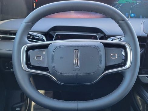 New 2026 Lincoln Nautilus Premier image 31