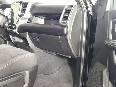 Used 2024 RAM 2500 Big Horn w/ Safety Group image 29