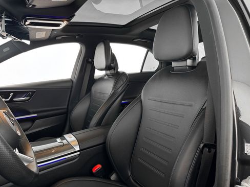 Used 2023 Mercedes-Benz C 300 C 300 image 16