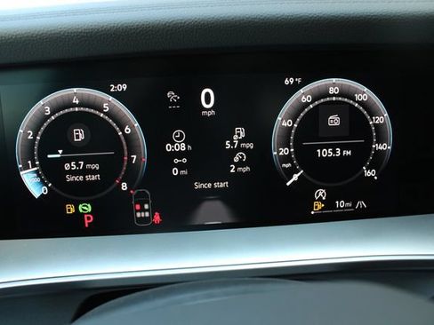 New 2026 Volkswagen Tiguan SE AWD/4WD image 10