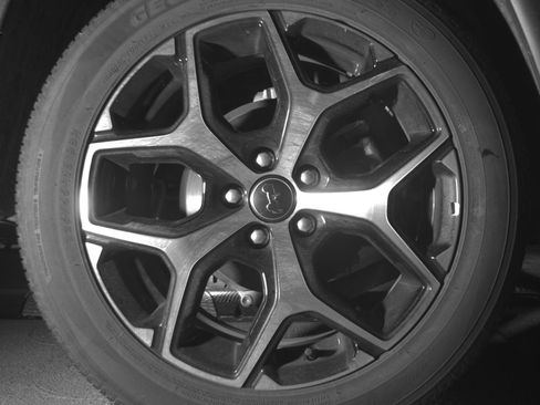 Used 2025 Jeep Compass Limited image 15