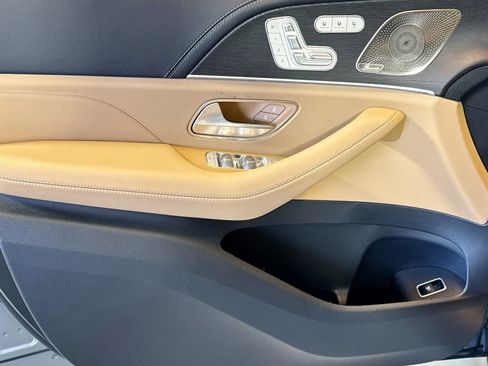 New 2026 Mercedes-Benz GLE 580 4MATIC image 16