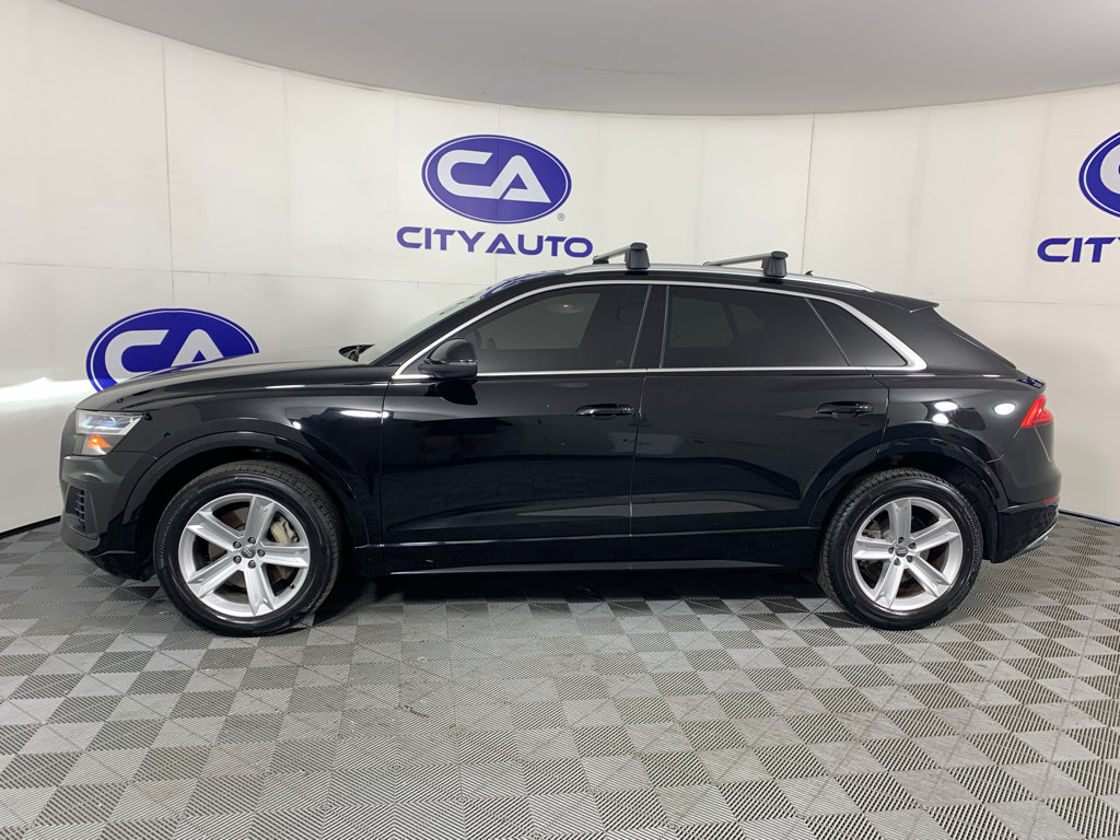 Used 2019 Audi Q8 Premium w/ Convenience Package AWD/4WD image 6