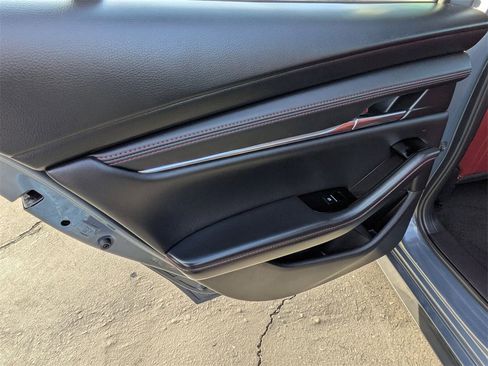 Used 2025 MAZDA MAZDA3 s image 27