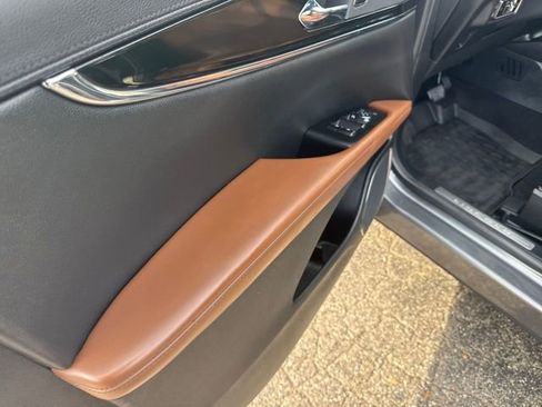 Certified 2023 Lincoln Nautilus Reserve image 16