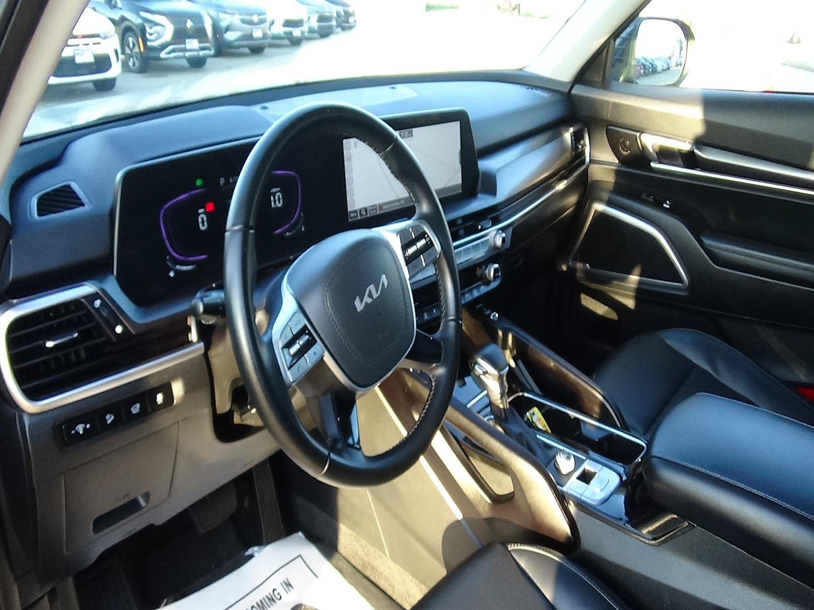 Used 2025 Kia Telluride S FWD image 20