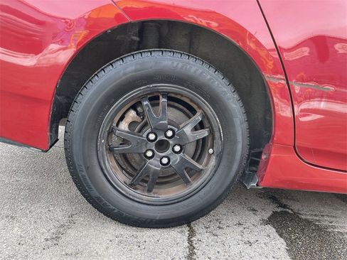 Used 2013 Toyota Prius Two image 12