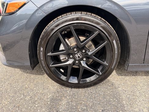 Certified 2025 Honda Civic Sport image 8