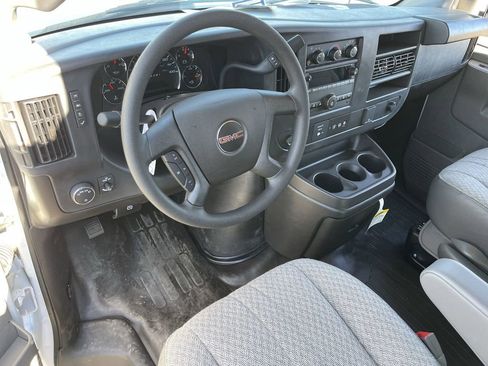 New 2025 GMC Savana 2500 Extended w/ Driver Convenience Package RWD image 10