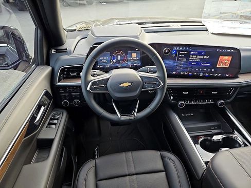 New 2026 Chevrolet Tahoe High Country w/ Sun And Tow Package image 13