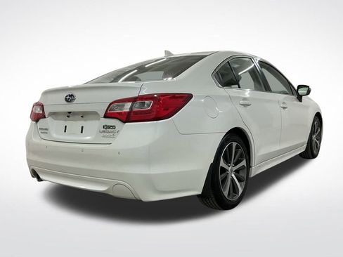 Used 2017 Subaru Legacy 2.5i Limited image 3