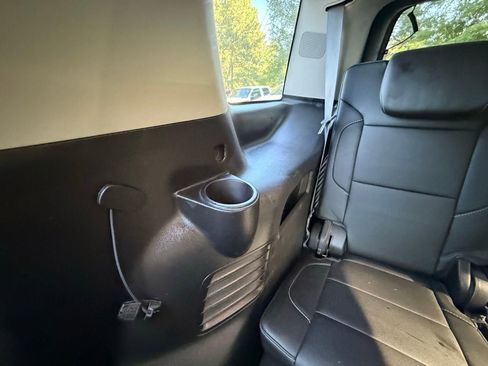 Used 2017 Chevrolet Tahoe LT AWD/4WD image 30