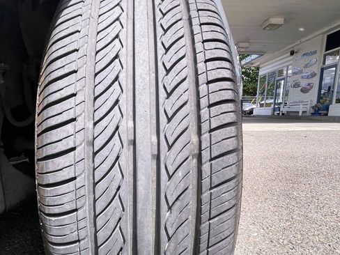 Used 1995 INFINITI G20 FWD image 14