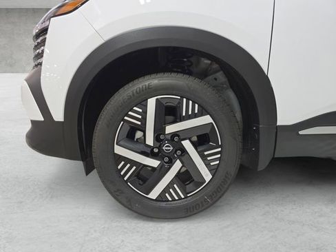 New 2026 Nissan Kicks SV FWD image 23