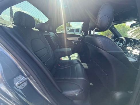 Used 2018 Mercedes-Benz C 300 4MATIC Sedan image 14