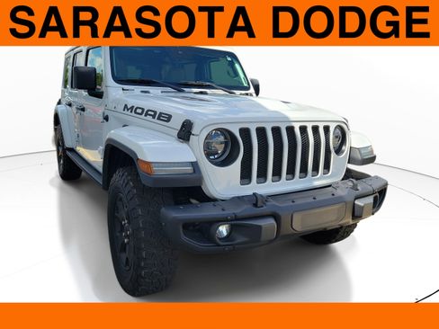 Used 2019 Jeep Wrangler Unlimited Sahara w/ Quick Order Package 24M Moab AWD/4WD image 1