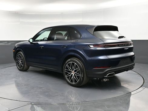 New 2026 Porsche Cayenne AWD/4WD image 3