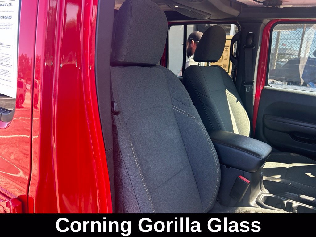 Used 2024 Jeep Wrangler Unlimited Sport AWD/4WD image 22