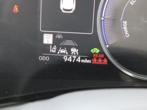 Used 2025 Lexus NX 350h AWD w/ Premium Package image 15