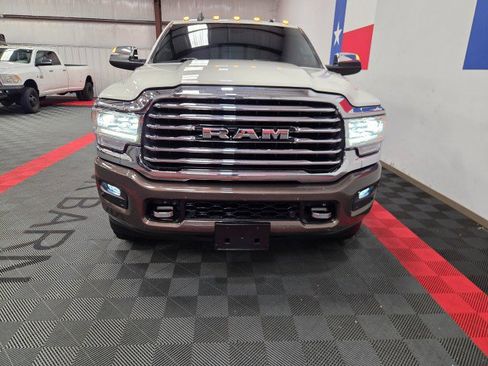 Used 2022 RAM 3500 Limited AWD/4WD image 22