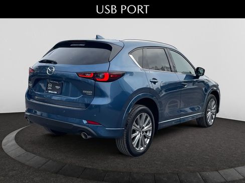 Used 2022 MAZDA CX-5 Signature image 6