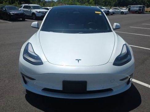 Used 2022 Tesla Model 3 Long Range AWD/4WD image 2