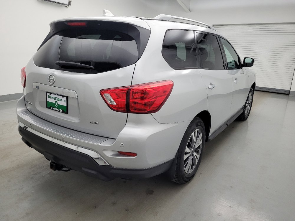 Used 2020 Nissan Pathfinder S AWD/4WD image 5