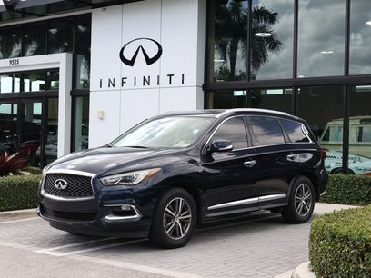 Used 2019 INFINITI QX60 Luxe w/ Essential Package