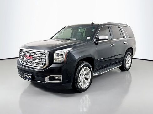 Used 2016 GMC Yukon SLT w/ Open Road Package image 3