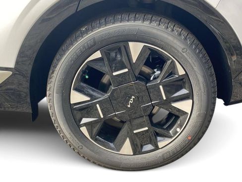 New 2026 Kia Sportage SX FWD image 37