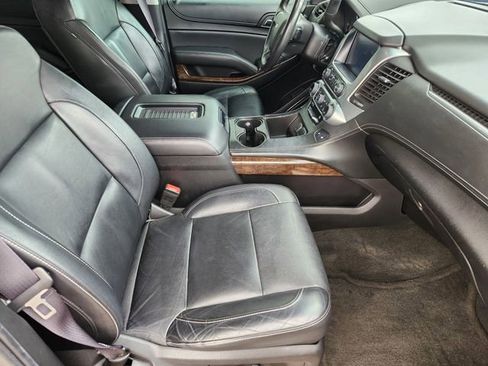 Used 2016 Chevrolet Tahoe LT image 11