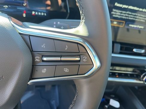 New 2026 Chevrolet Equinox LT w/ Convenience Package II image 21